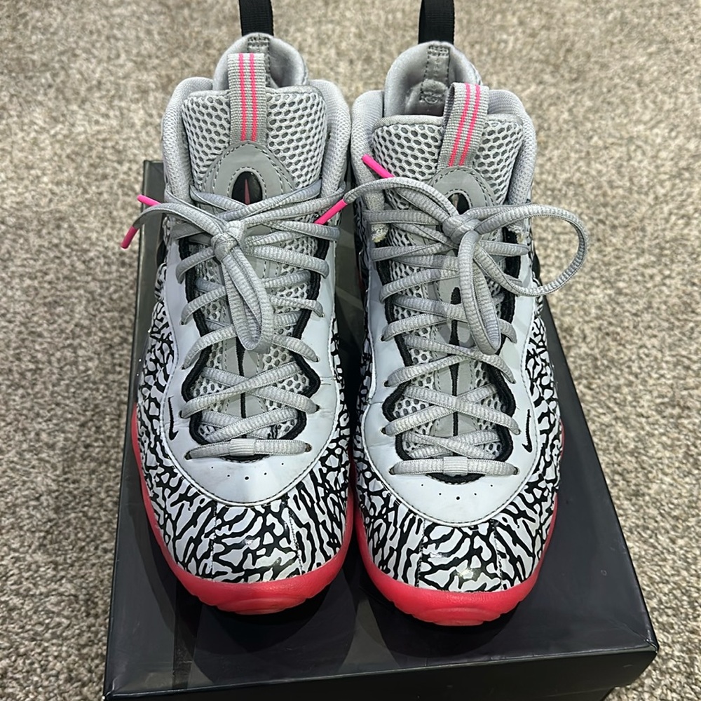 Nike little posite pro gs 6.5 wolf grey/black-hyper pink